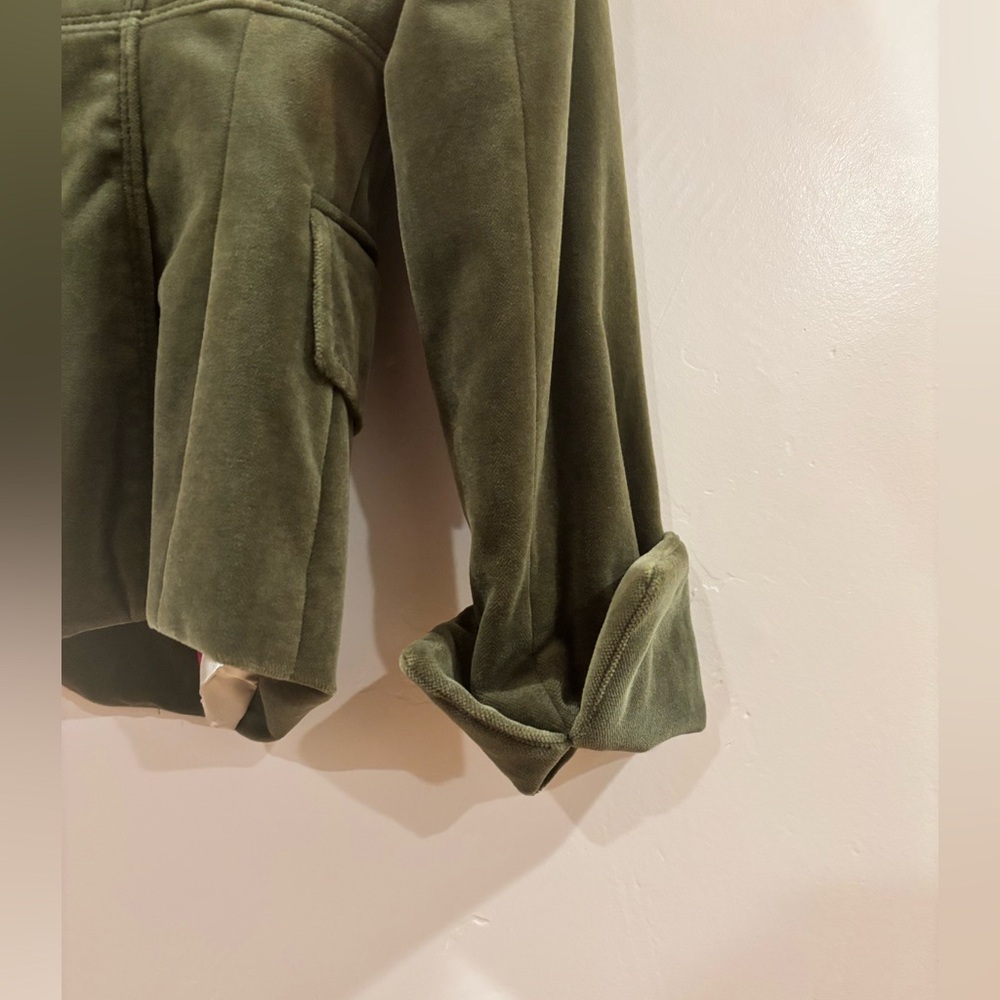 J.Crew Olive Green Velvet Blazer – Size 4 – Tailored Fit, Fully Lined - Picture 8 of 10